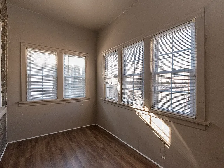 1440 W Addison St #3 — Photo 20