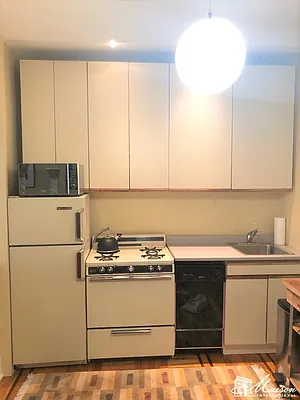 Rented by Maison International | media 31