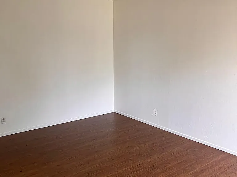 865 Northpoint Dr #5 — Photo 9