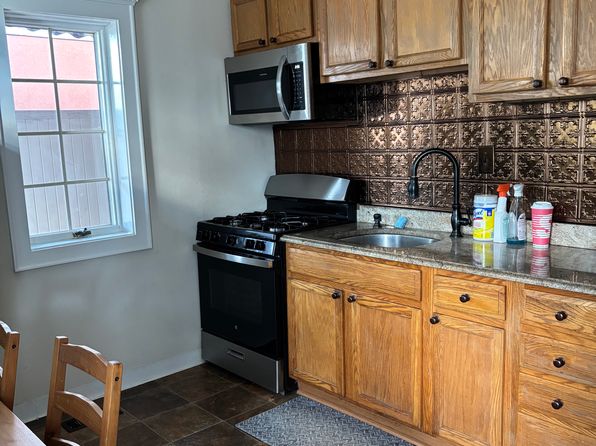 (undisclosed Address)