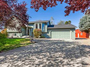 5407 N Haye St, Newman Lake, WA 99025