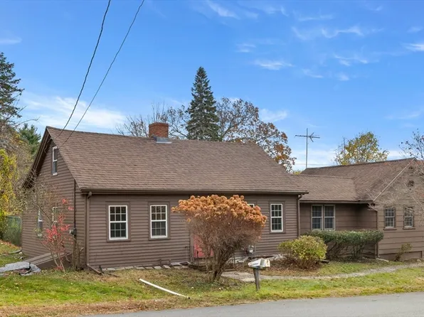 359 Kenoza St, Haverhill, MA 01830