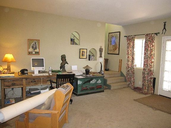 5th image of 279 Sherwood Dr