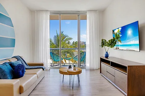 777 N Ocean Dr #ID1227264P Photo 1