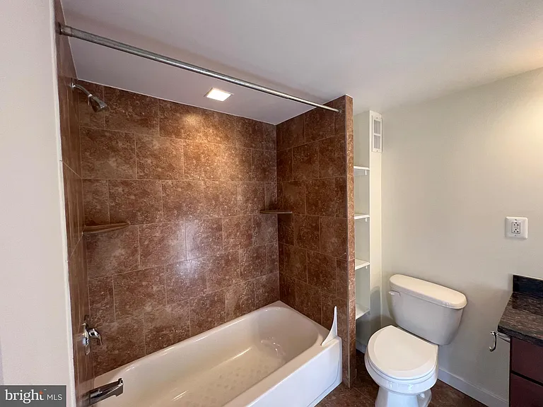 1201 Fitzwater St #15-207 — Photo 5