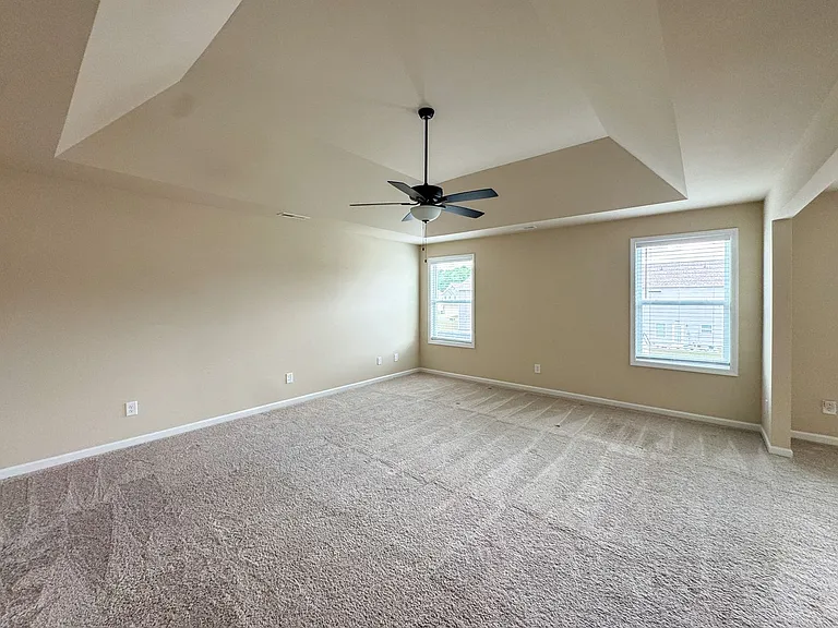 1465 Draw Bridge Ln — Photo 16