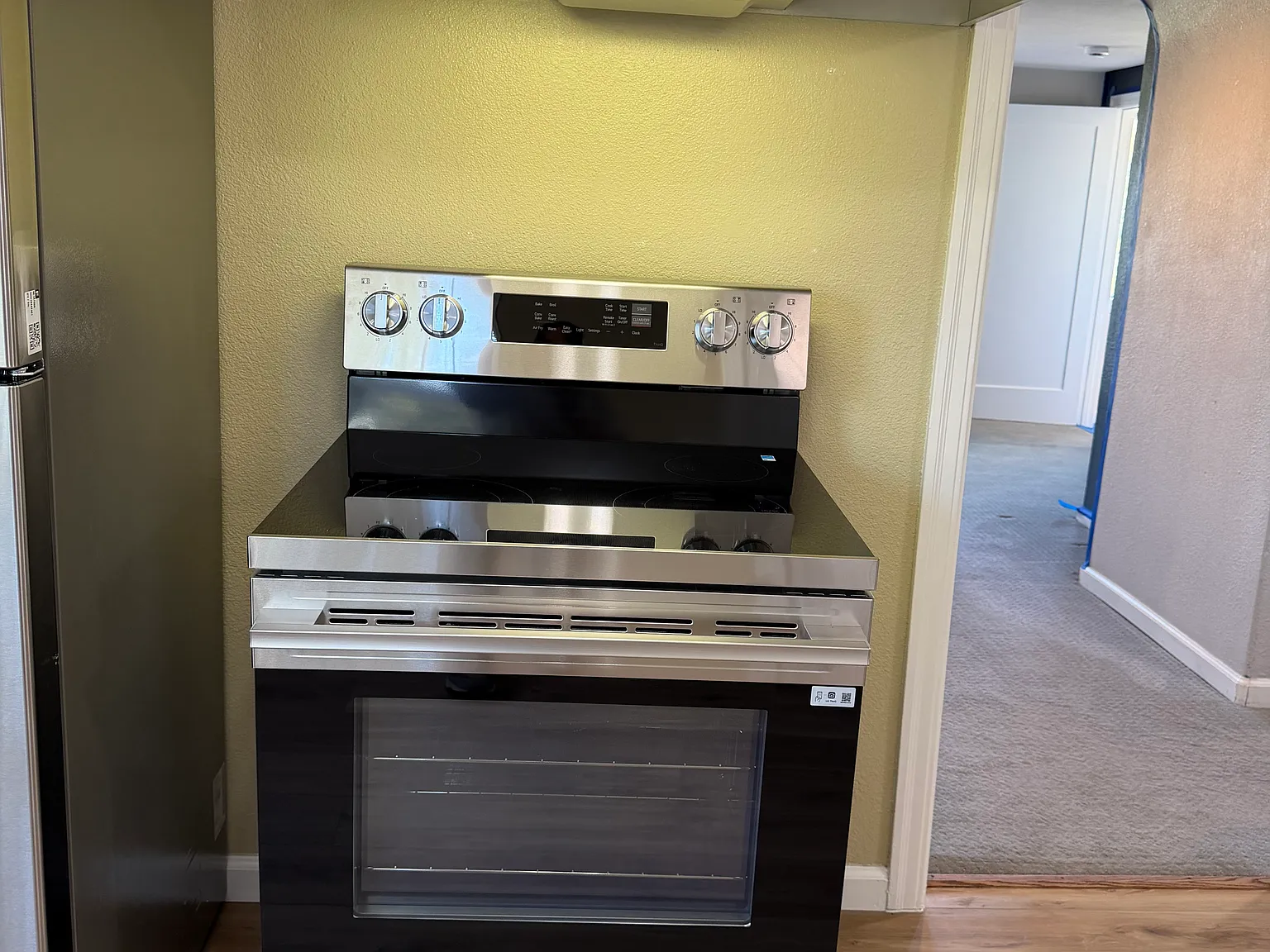 2 bed, 1100 sqft, $1,975 — Photo 2