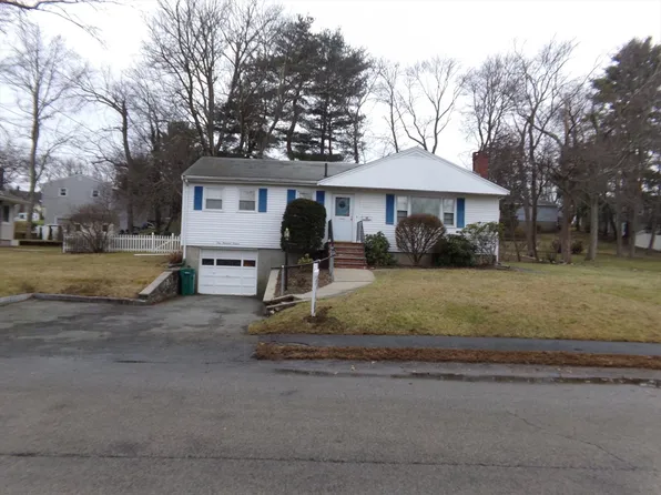 116 Azalea Dr, Norwood, MA 02062