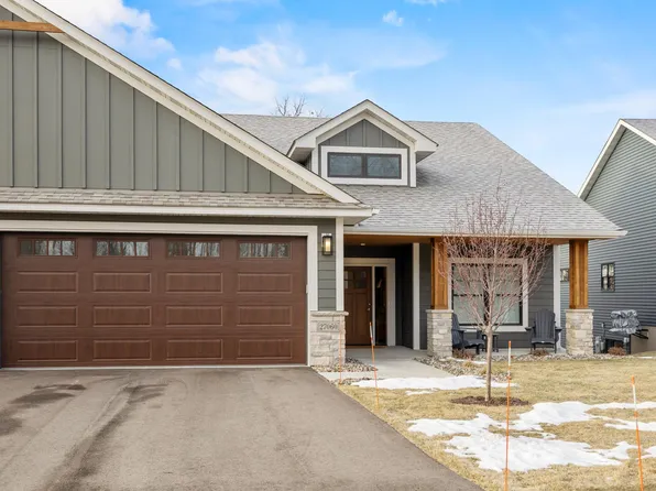 27140 Petes Hill Trl, Elko New Market, MN 55020