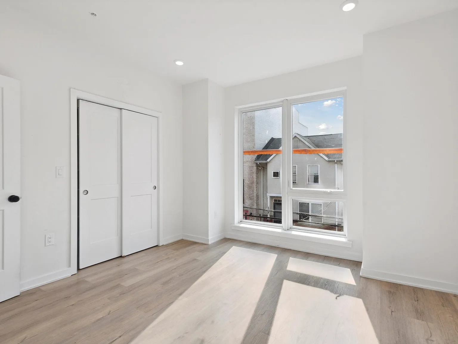 1809 N 18th ST Unit B — Photo 4