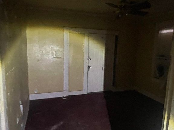 2nd image of 3295 Bowen Ave