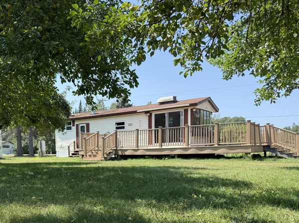 N11301 Lagoon Ln, Elcho, WI 54428
