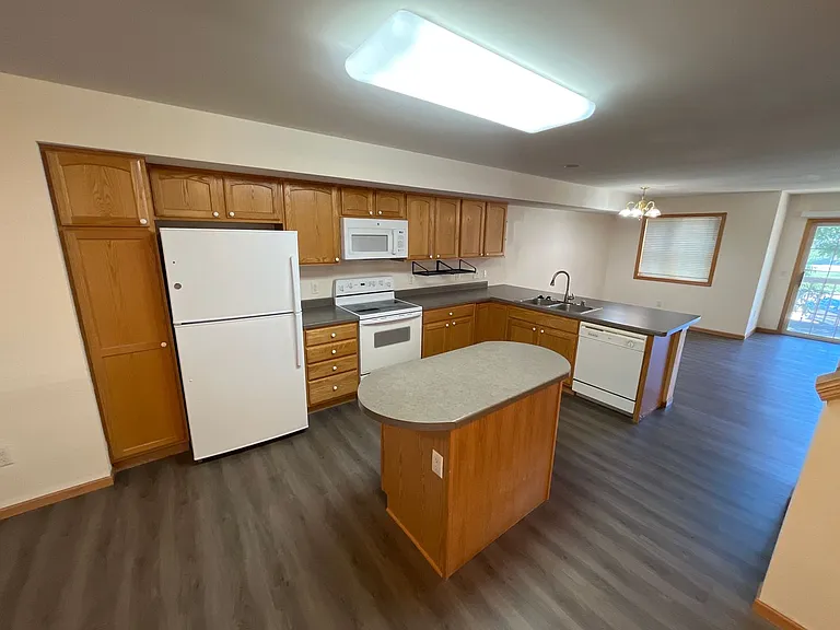 Pima Condos — Photo 1