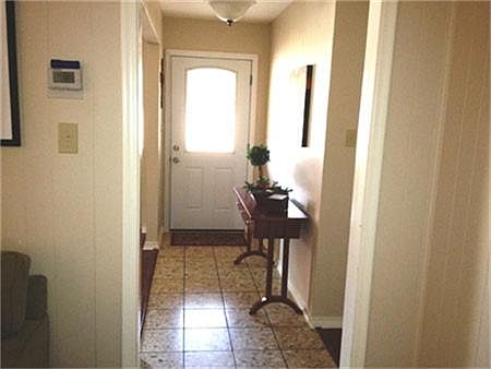 4th image of 1019 Tower Dr