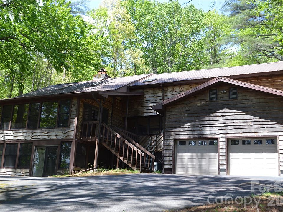 1st image of 300 Good Neighbor Ln