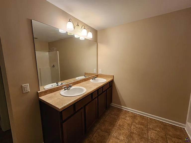 223 Flowing Meadows Dr — Photo 35