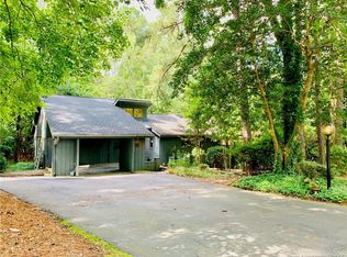 1347 Ohio Ln, Sanford, NC 27332