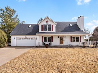 8507 51st Street Ct, Coal Valley, IL 61240