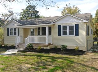 9 S 5th St, Del Haven, NJ 08251