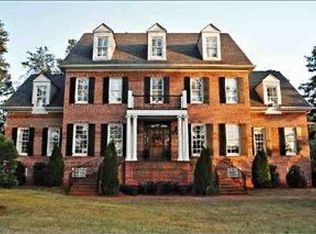 28 Fontaine Rd, Greenville, SC 29607