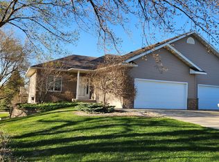 3203 James Ln NE, Rochester, MN 55906