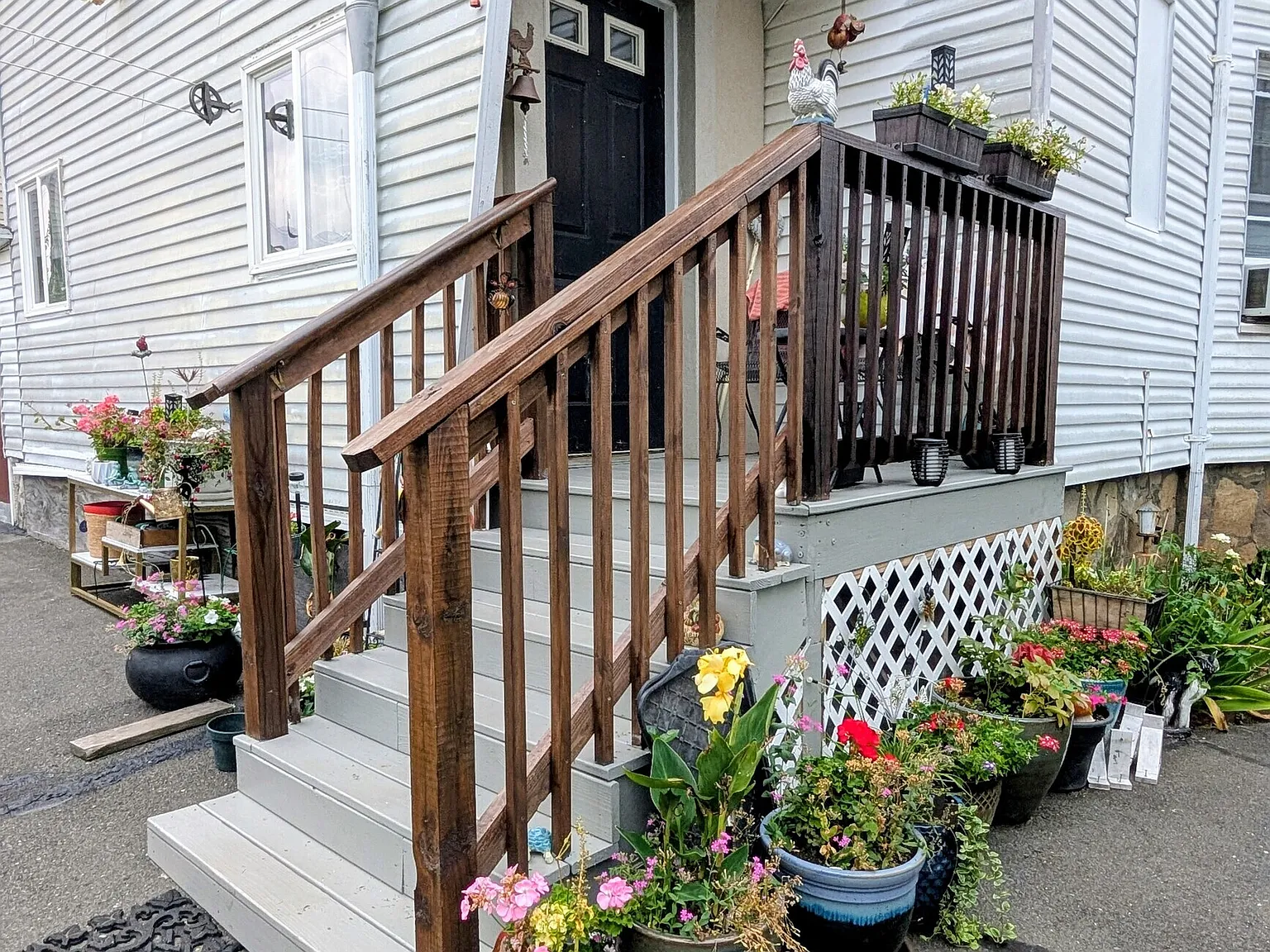 2 bed, 1.0 bath, 1040 sqft, $1,200 — Photo 1