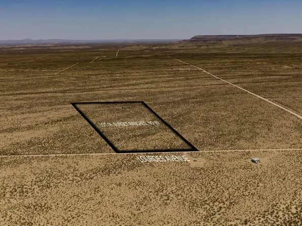 110 Price Ave, Sierra Blanca, TX 79851