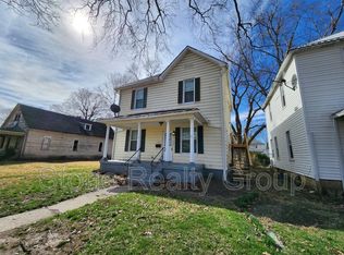 1467 S 8th St, Terre Haute, IN 47802
