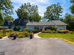 1212 Shore Rd, Middle River, MD 21220