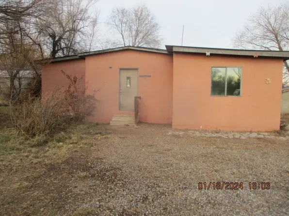 12 Private Drive 1086, Velarde, NM 87582
