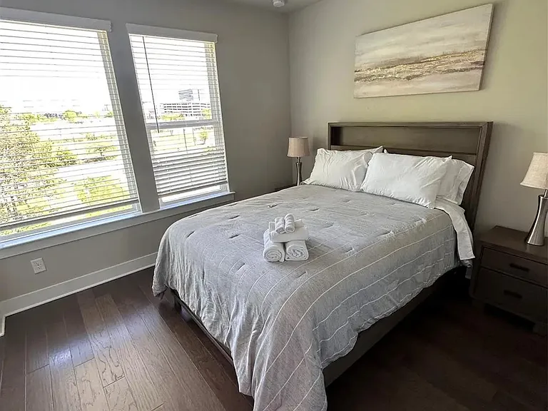 1308 Millpark Ln — Photo 6