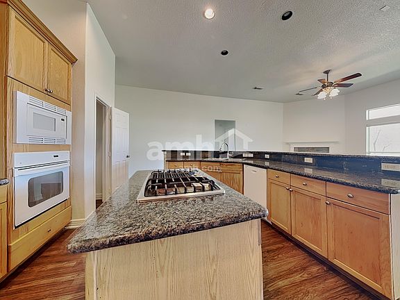 3rd image of 7722 Heron Lakes Dr