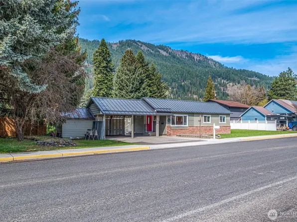 147 Ski Hill Drive, Leavenworth, WA 98826