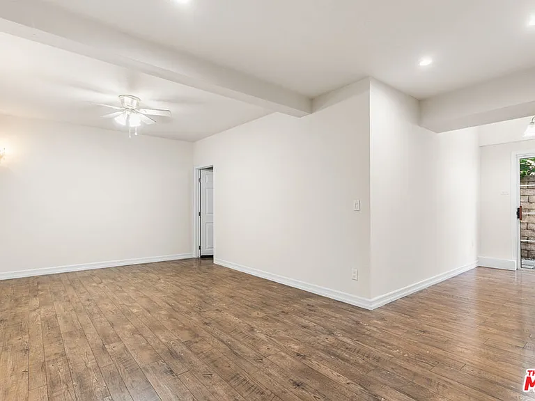 9200 Wystone Ave — Photo 20