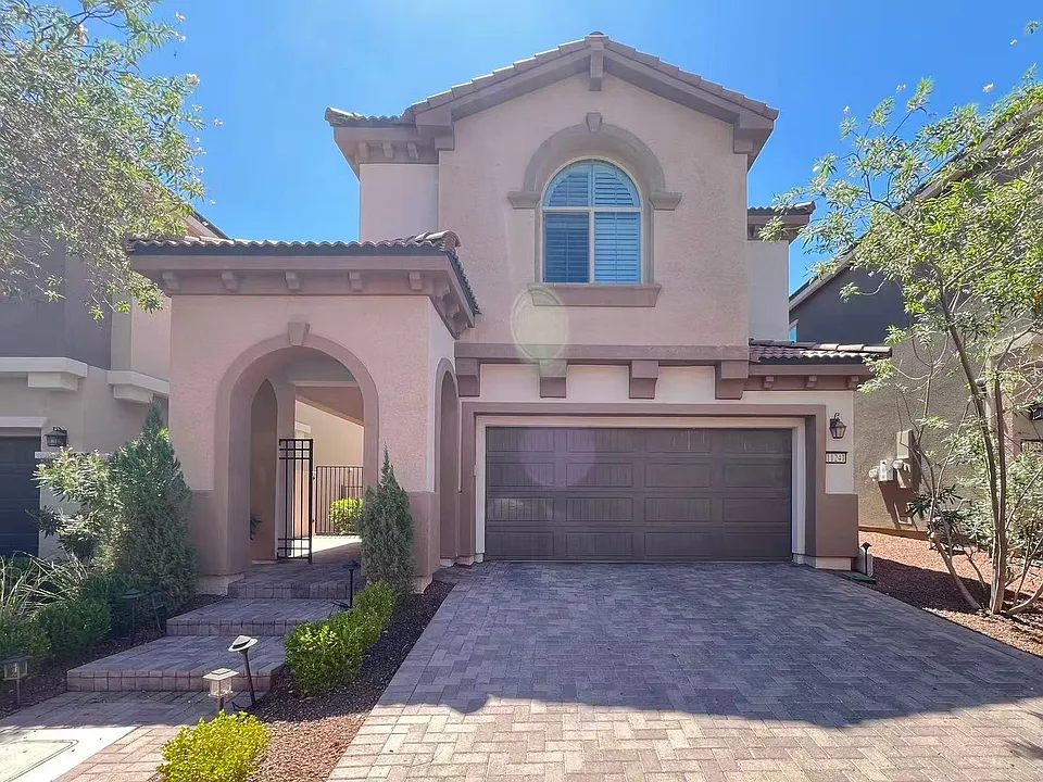 11241 Lompoc Ct