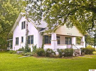 224 S Walnut St, Blue Springs, NE 68318