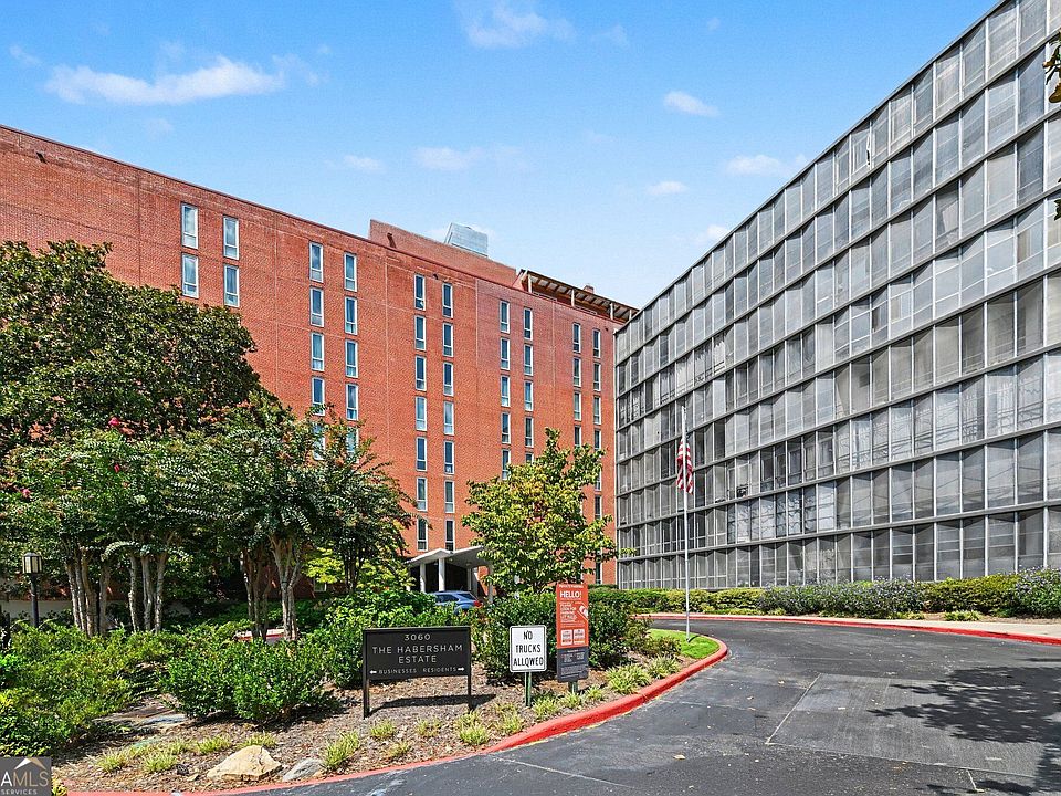 1st image of 3060 Pharr Ct #822