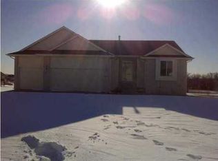 866 S Zelta Ct, Wichita, KS 67207