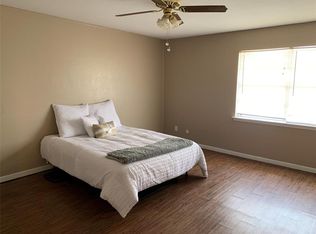 1461 Bonanza Rd, Houston, TX 77062