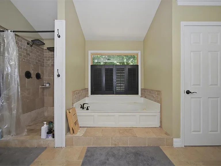 1264 Wyckfield Pl — Photo 24