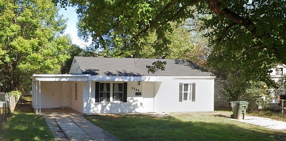 1st image of 2744 Amherst St