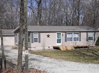 603 N June Dr, Mears, MI 49436