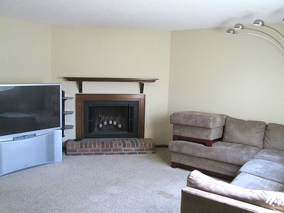 5th image of 9115 NW Parktop Ln