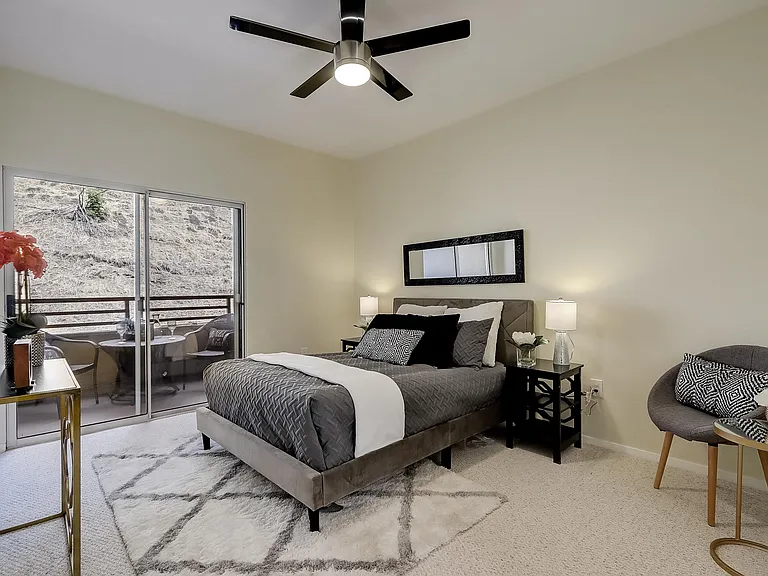 200 Caldecott Ln #108 — Photo 19
