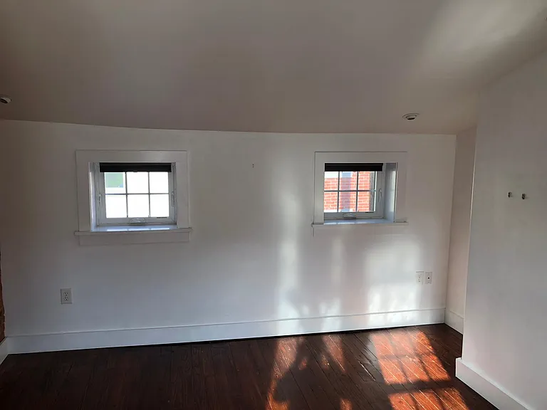 Third floor bedroom.