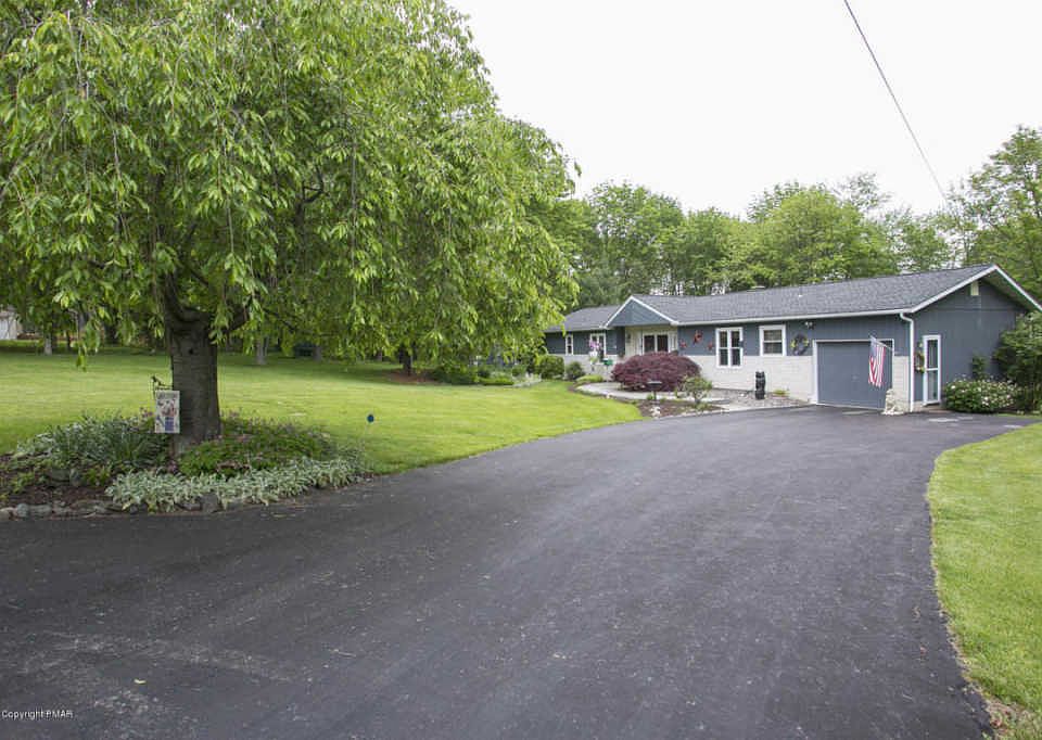 1st image of 100 Brinleigh Dr