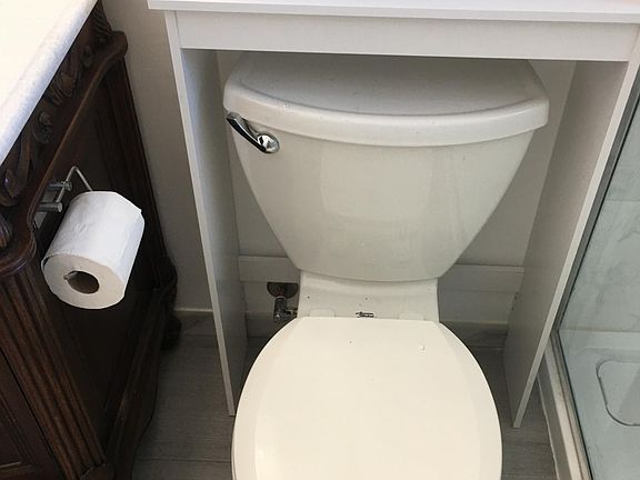 2nd image of 236 Coy Dr APT 4