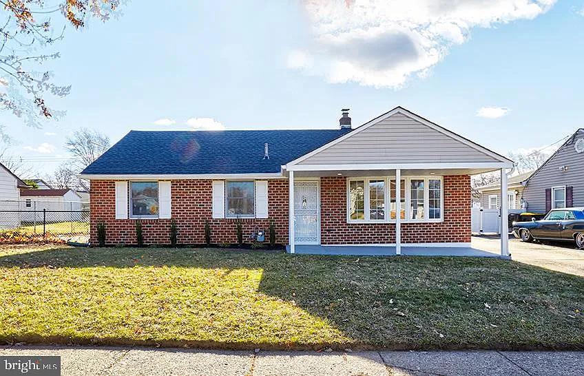 2727 Berwyn Rd photo 1