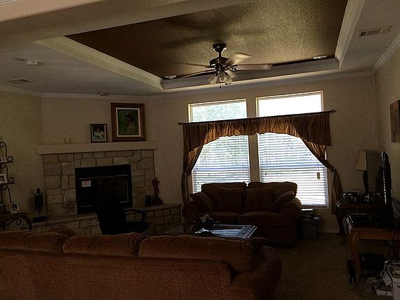 3rd image of 174 Dogwood Dr