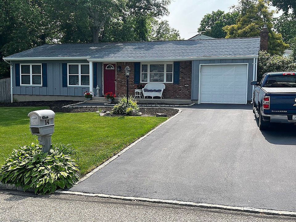 1st image of 14 Bell Ct